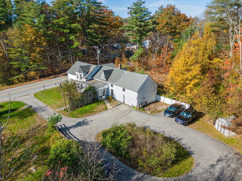 More Photos Of 267 Londonderry Tpke, Hooksett Warehouse For Sale