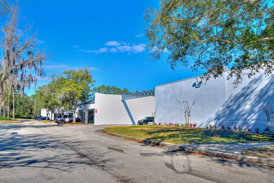 More Photos Of 8535 Baymeadows Rd, Jacksonville Unknown For Lease