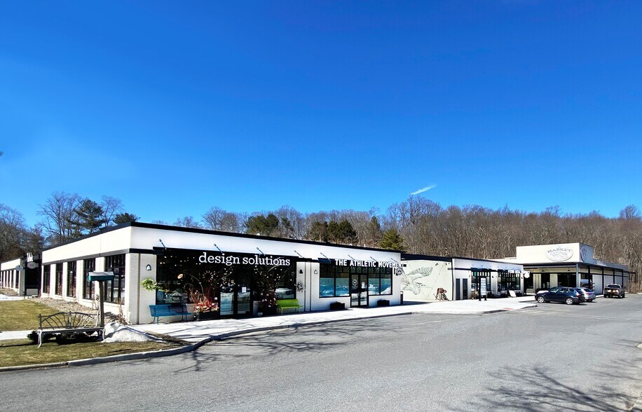 More Photos Of Westchester Rd @ SEC Westchester Rd & Trinity Pass R, Pound Ridge Unknown For Lease