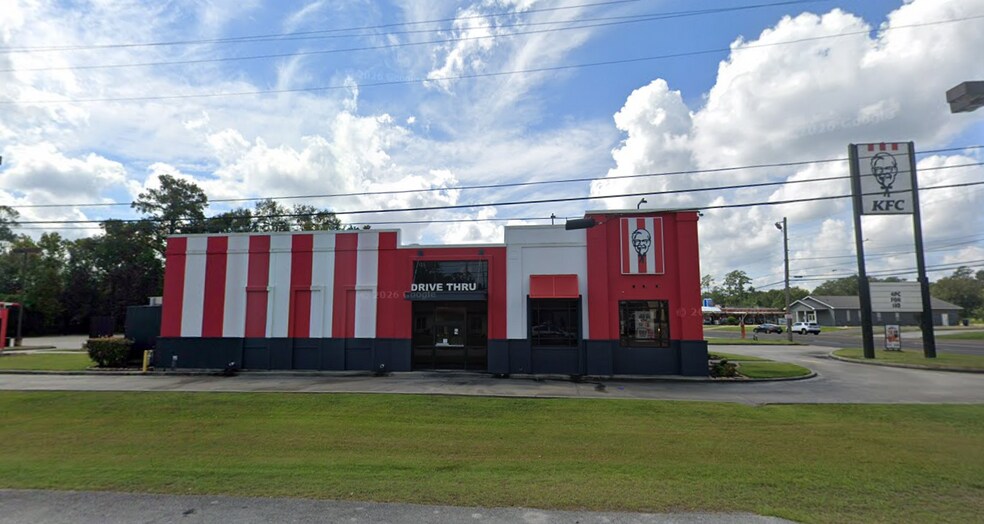More Photos Of 815 Highway 96 S, Silsbee Freestanding For Lease