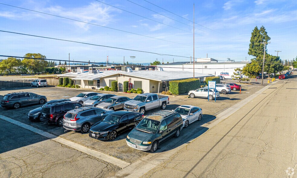 More Photos Of 222 E 4th St, Ripon Industrial For Sale