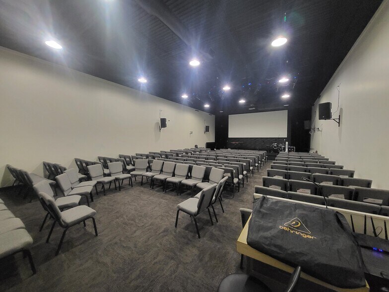 More Photos Of 9517 N Mount Airey Dr, Eagle Mountain Industrial For Lease