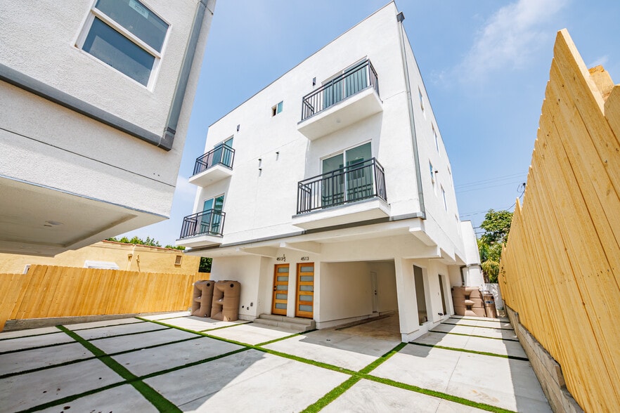 More Photos Of 4513 Rosewood Ave, Los Angeles Apartments For Sale