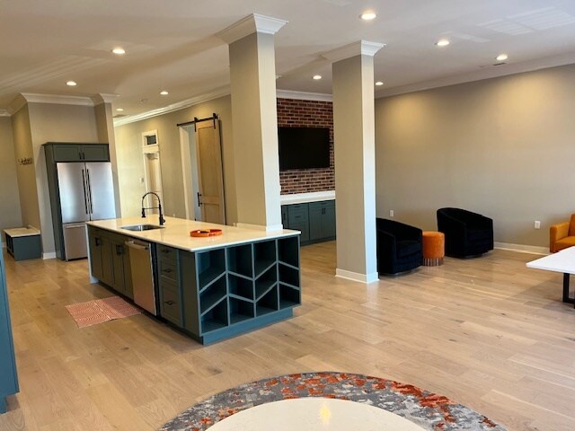 More Photos Of 28 W 9th St, Anderson General Retail For Sale