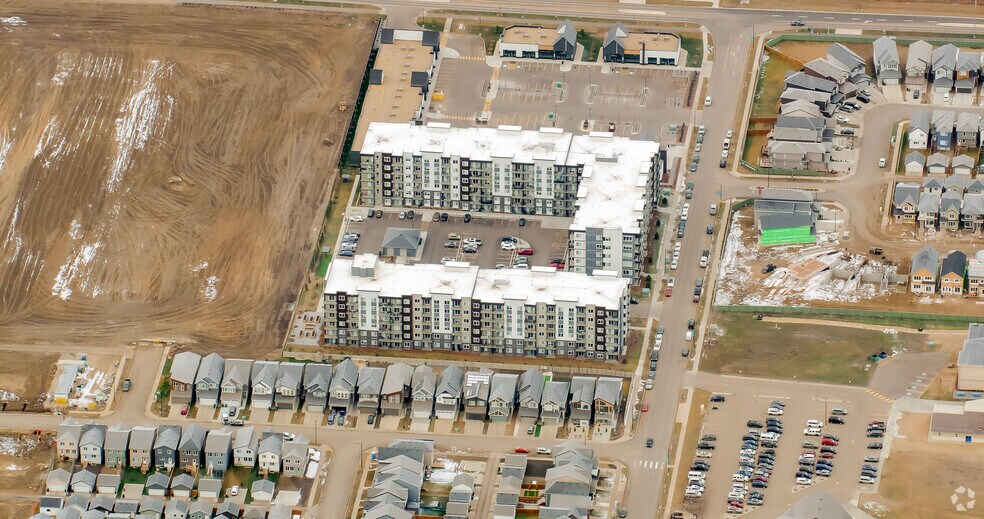 More Photos Of 5335-5397 Edgemont Blvd NW, Edmonton Storefront For Sale