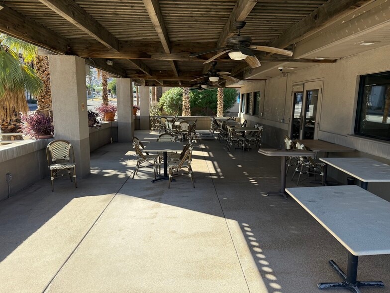 More Photos Of 471 S Indian Canyon Dr, Palm Springs Restaurant For Sale