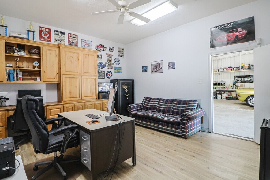 More Photos Of 415 TX-36, Caldwell Land For Sale