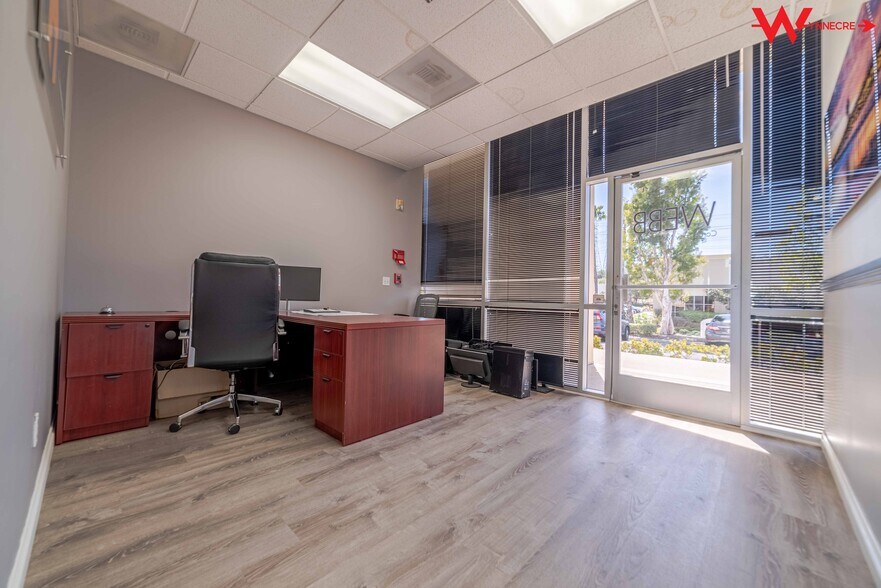 More Photos Of 1221 Puerta Del Sol, San Clemente Warehouse For Lease