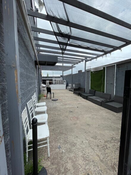 More Photos Of 5214 Botham Jean Blvd, Dallas Lodge Meeting Hall For Sale