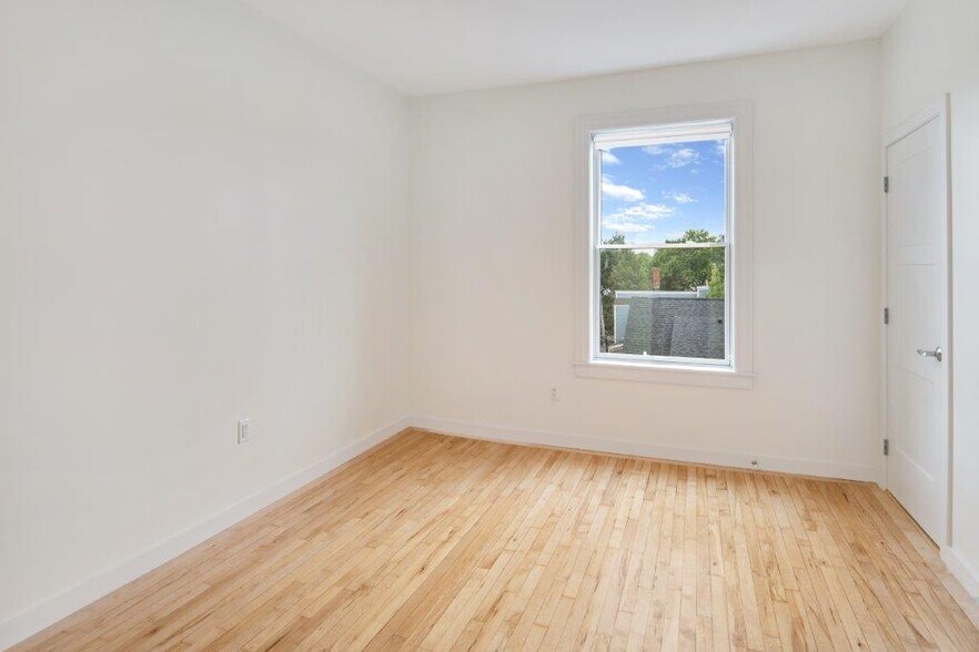 More Photos Of 24 Magazine St, Cambridge Apartments For Sale