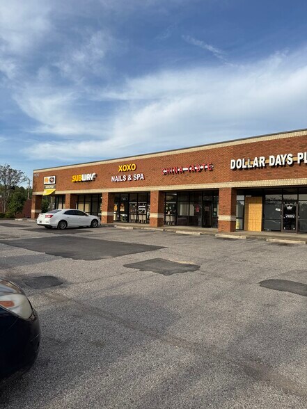 More Photos Of 1890 Berryhill, Cordova Unknown For Lease