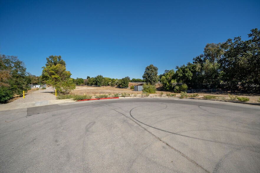 More Photos Of 0 Riverside Ave, Paso Robles Land For Sale