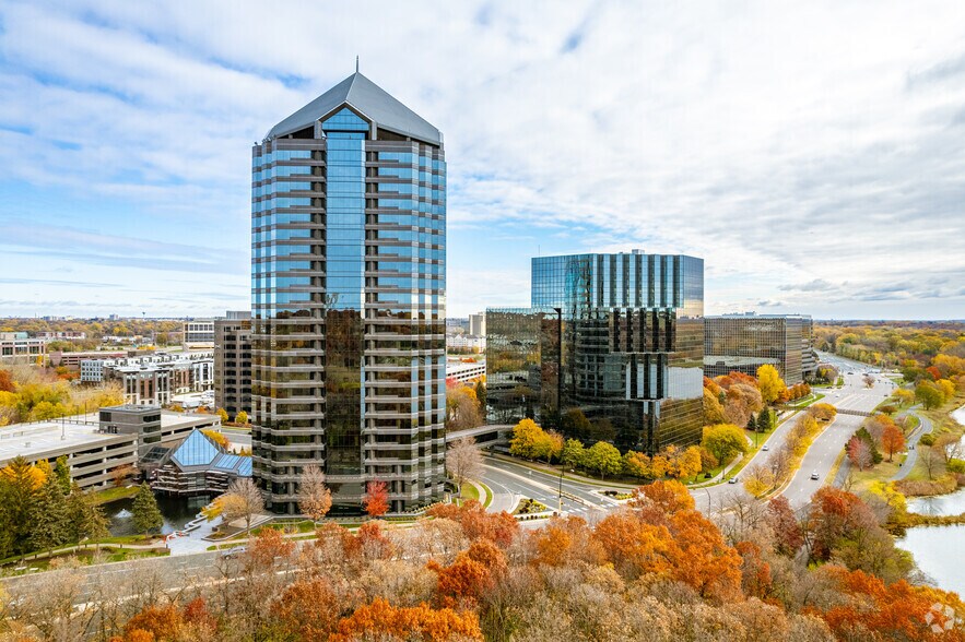 More Photos Of 8500 Normandale Lake Blvd, Bloomington Coworking Space