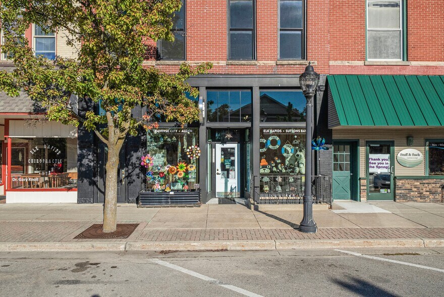 More Photos Of 144 River St, Elk Rapids Storefront For Sale