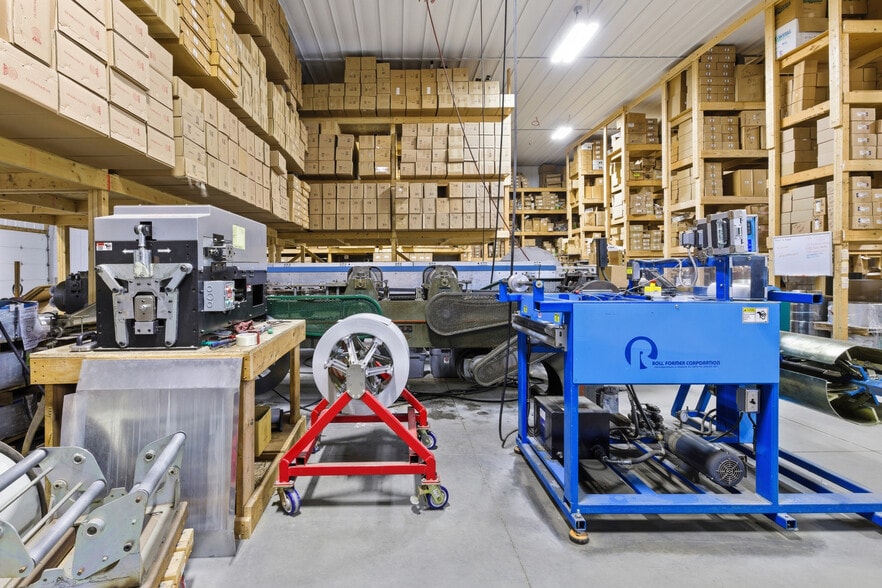 More Photos Of 30 Flagg St, Bridgewater Industrial For Sale