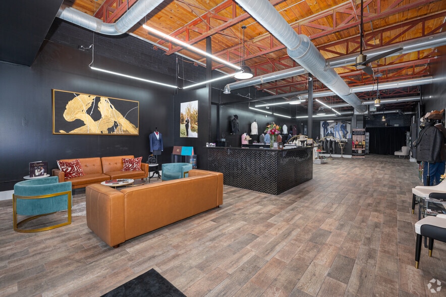 More Photos Of 631 N Central Ave, Atlanta Storefront For Sale