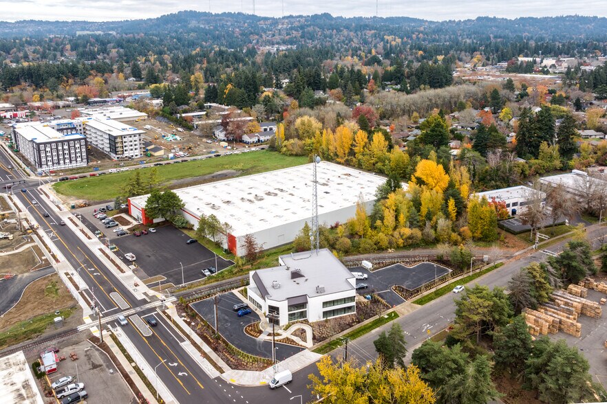 More Photos Of 10255 SW Arctic Dr, Beaverton Office For Lease