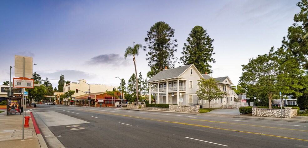 More Photos Of 307 E Chapman Ave, Orange Office For Sale