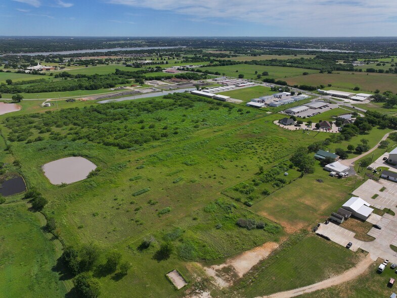 More Photos Of 1312 Weatherford Hwy, Granbury Land For Sale