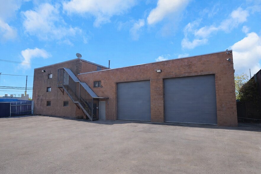 More Photos Of 6123 W Passyunk Ave, Philadelphia Warehouse For Lease