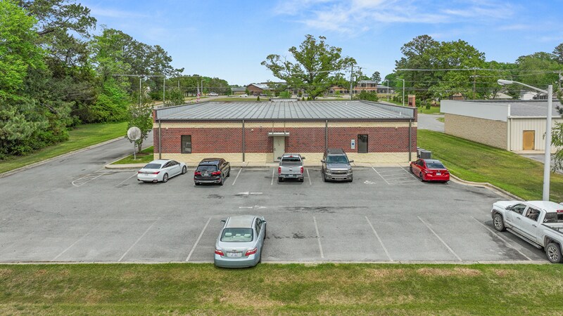 More Photos Of 1231 First St, Ahoskie General Retail For Sale