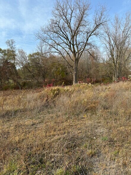 More Photos Of 3497 E Sanilac Rd, Caro Convenience Store For Sale