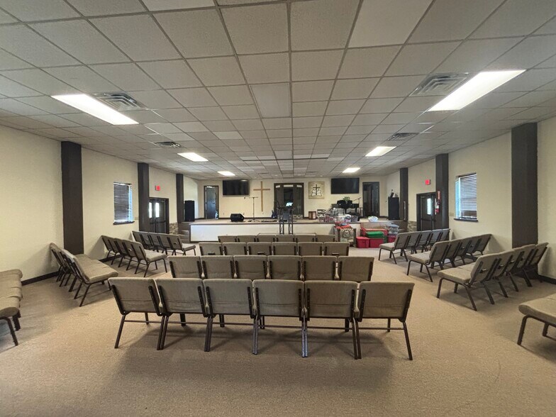 More Photos Of 7208 Mahogany Ave, Fort Smith Specialty For Sale