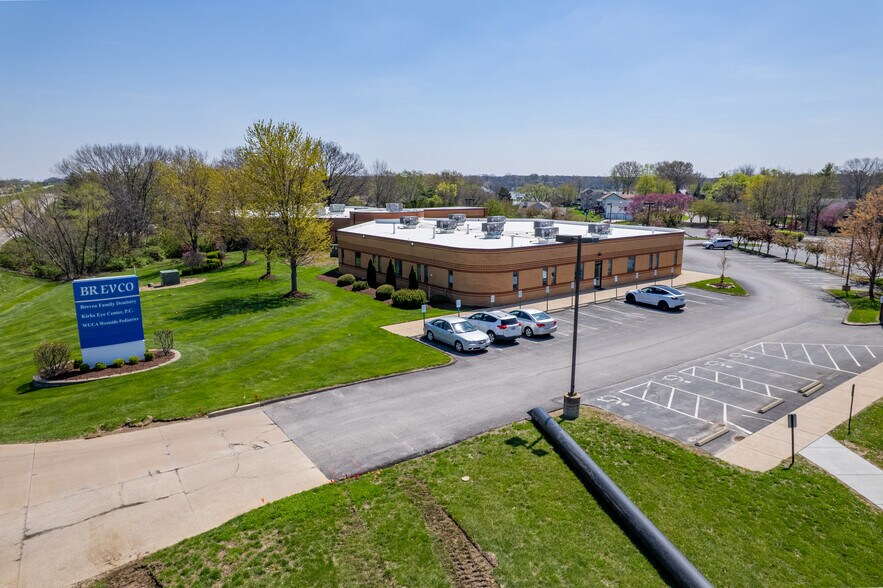 More Photos Of 100 Brevco Plz, Lake Saint Louis Medical For Lease