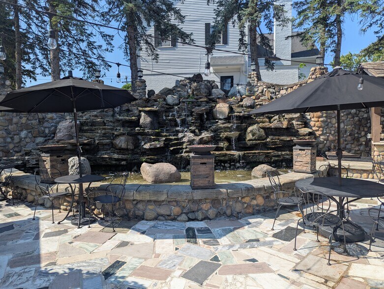 More Photos Of 35 E Garfield Rd, Aurora General Retail For Sale