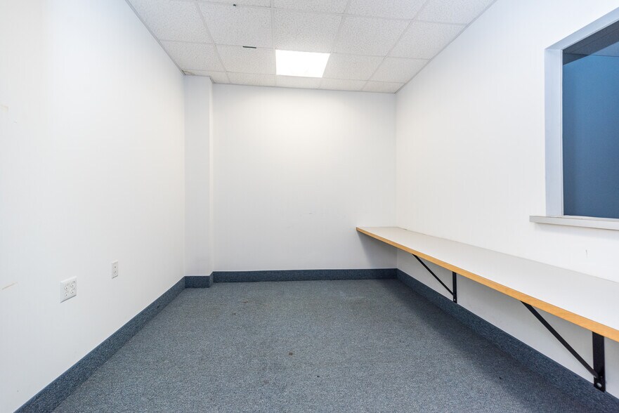 More Photos Of 1900 AM Dr, Quakertown Medical For Lease