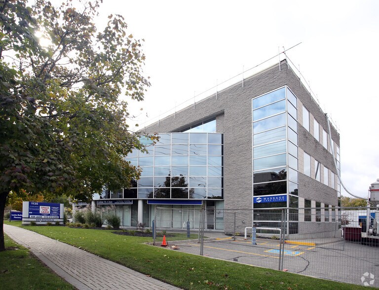More Photos Of 1135 Adelaide St N, London Office For Lease