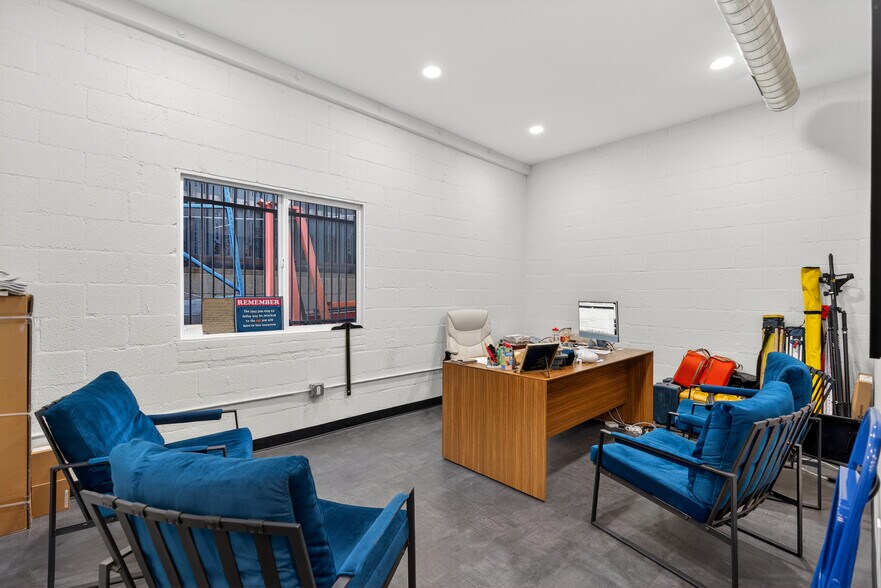 More Photos Of 7225 Fulton Ave, North Hollywood Warehouse For Sale