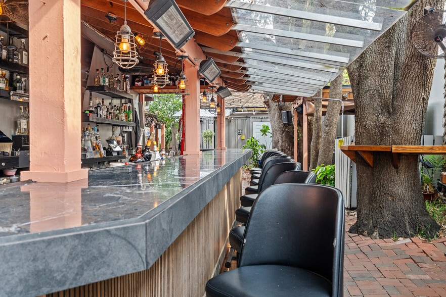 More Photos Of 22 Hypolita St, Saint Augustine Restaurant For Sale
