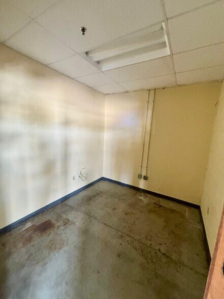 More Photos Of 9342 SE Loop 410, San Antonio Refrigeration Cold Storage For Sale