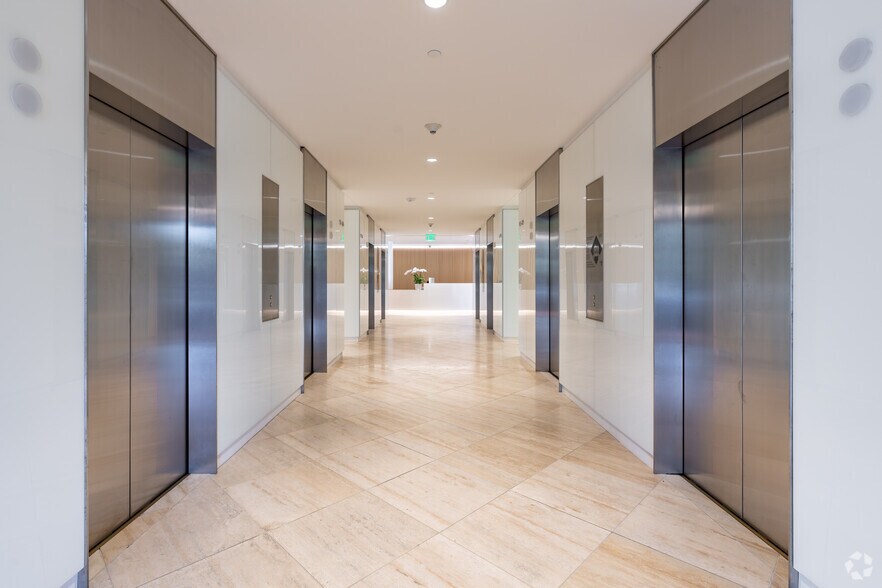 More Photos Of 1801 Century Park E, Los Angeles Office For Lease