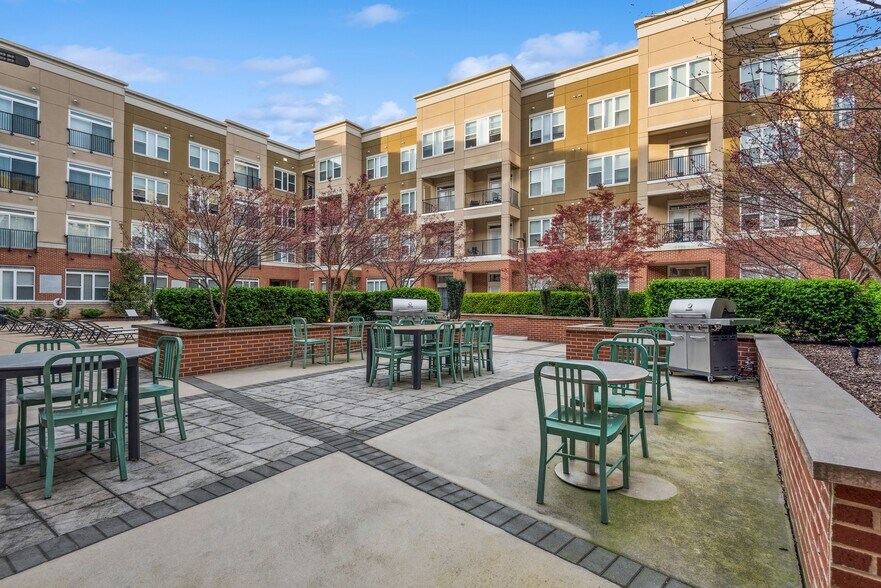 More Photos Of 9336 Kings Parade Blvd, Charlotte Apartments For Lease