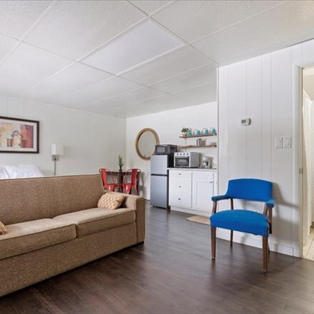 More Photos Of 23688 Forest Rd, Deerwood Hotel For Sale