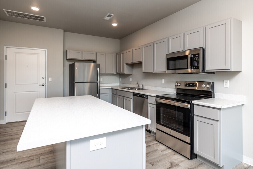 More Photos Of 3701-3761 Eastbrook Dr, Iowa City Apartments For Sale