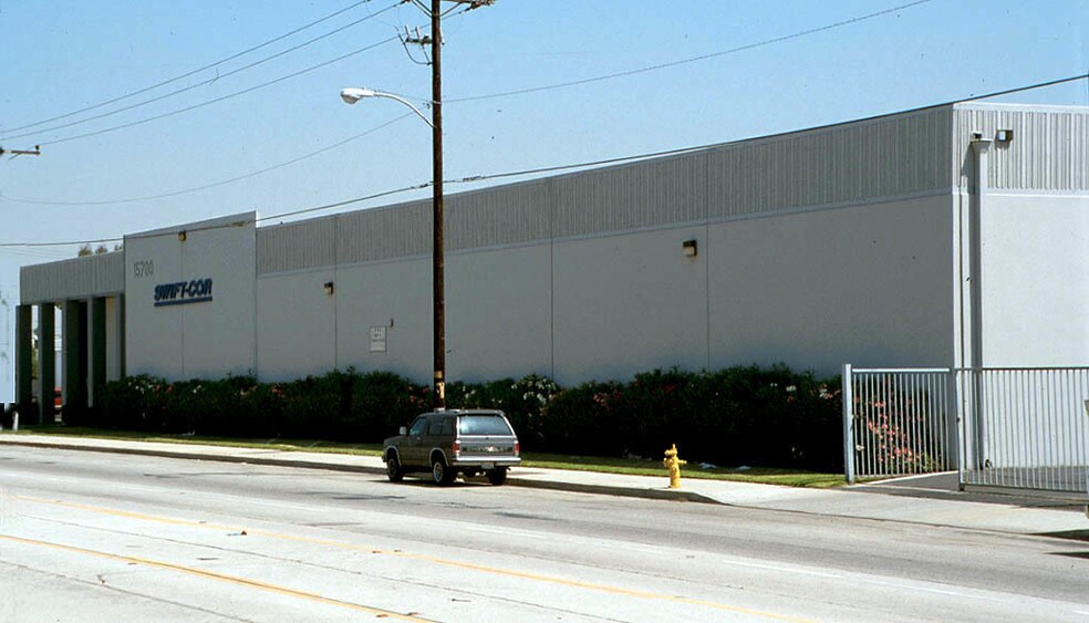 More Photos Of 15700 S Figueroa St, Gardena Manufacturing For Lease