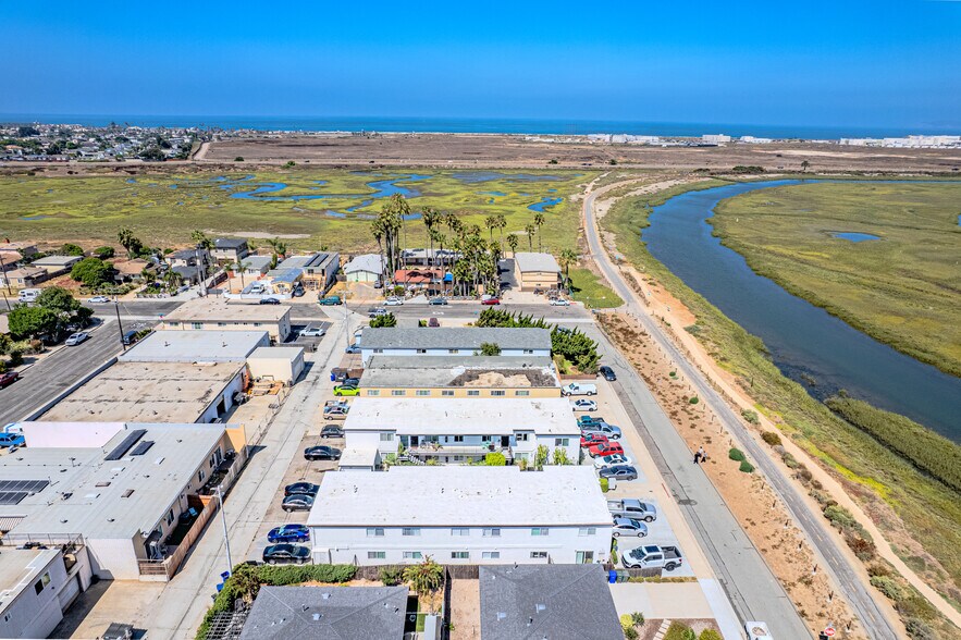 More Photos Of 725-727 Boulevard Ave, Imperial Beach Apartments For Sale