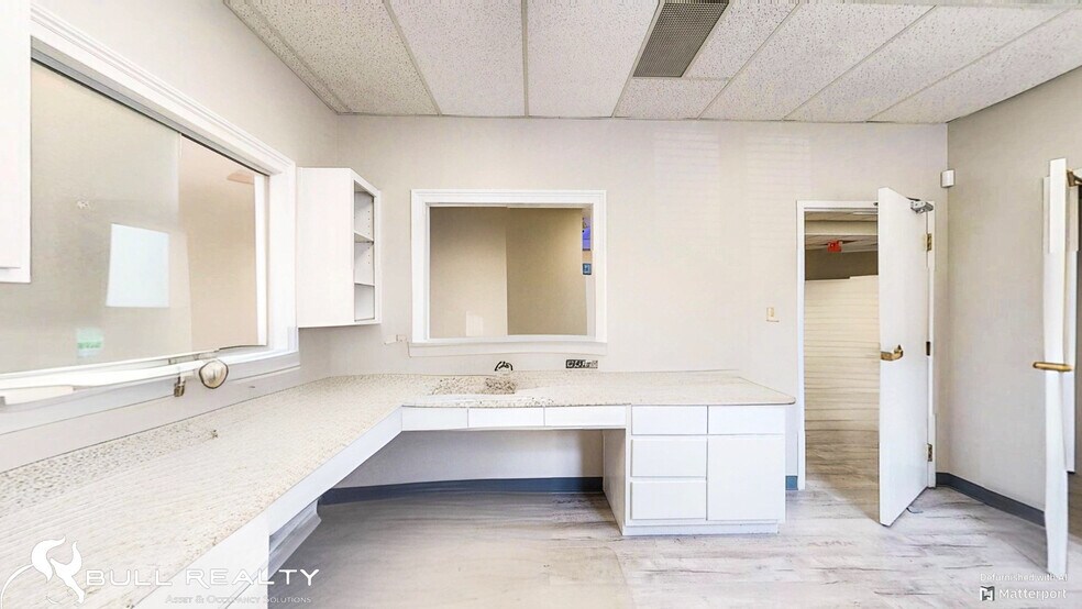 More Photos Of 2680 Lawrenceville Hwy, Decatur Medical For Lease