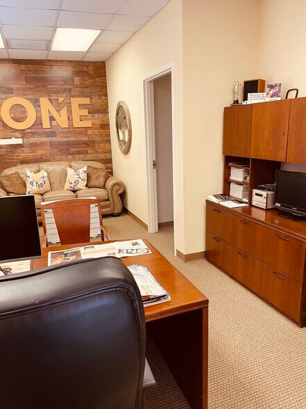 More Photos Of 249 Williamson Rd, Mooresville Medical For Lease