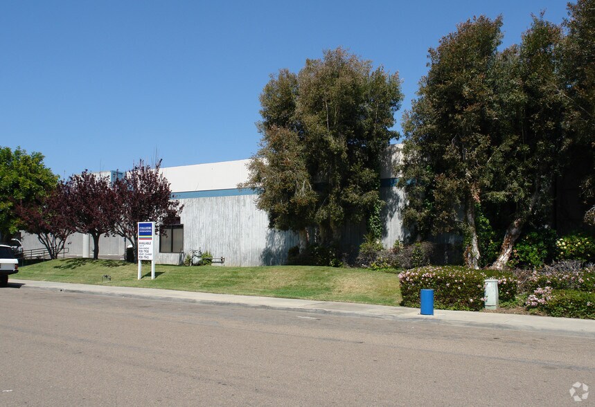 More Photos Of 920 Armorlite Dr, San Marcos Warehouse For Sale