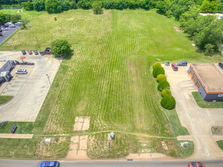 More Photos Of 1100 W 3rd ST, Edmond Land For Sale