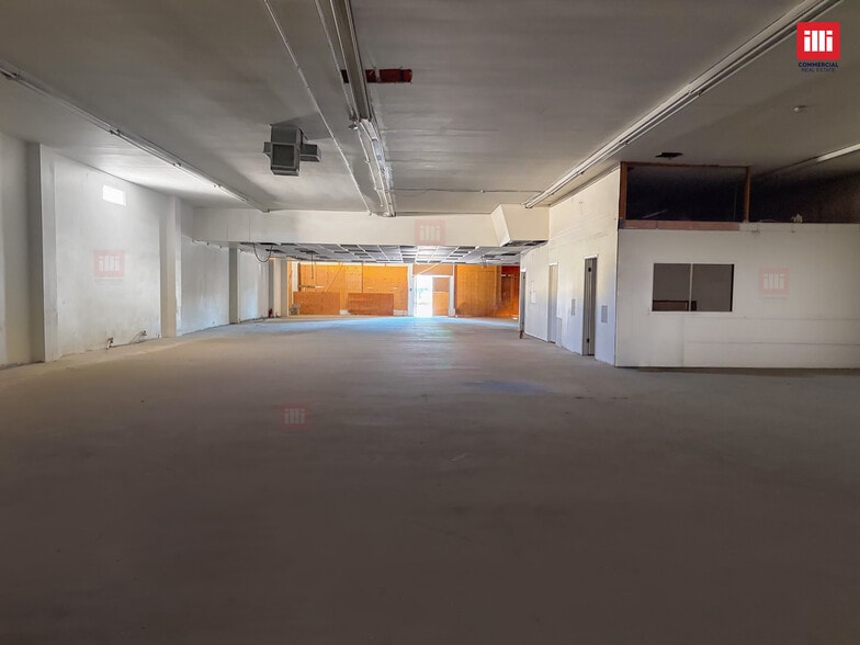 More Photos Of 13405 Hawthorne Blvd, Hawthorne Freestanding For Lease