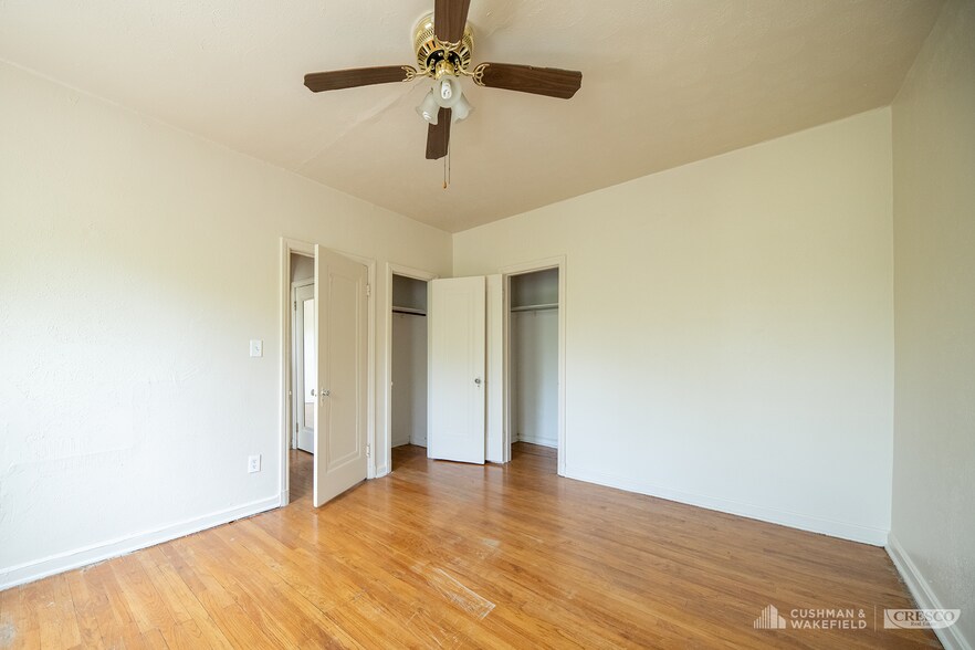 More Photos Of 3016 S Moreland Blvd, Cleveland Multifamily For Sale