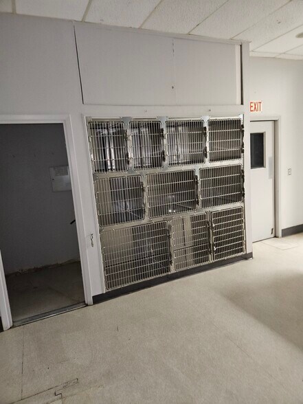 More Photos Of 6017-6025 E McKellips Rd, Mesa Unknown For Lease