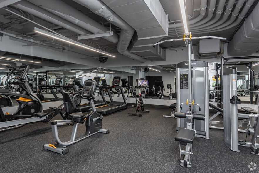 More Photos Of 609 SW 8th St, Bentonville Loft Creative Space For Lease