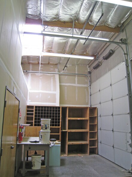 More Photos Of 5570 Skylane Blvd, Santa Rosa Office For Sale