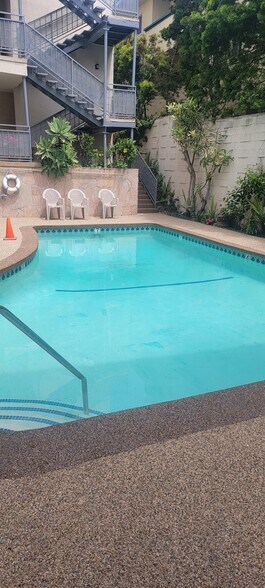 More Photos Of 1100 Esplanade, Redondo Beach Apartments For Sale